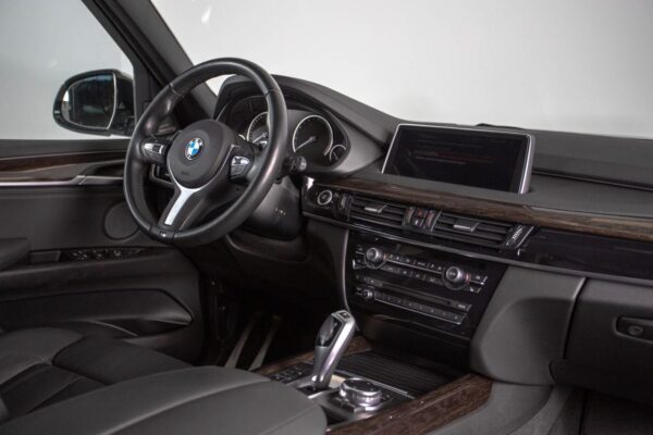 9 BMW X5