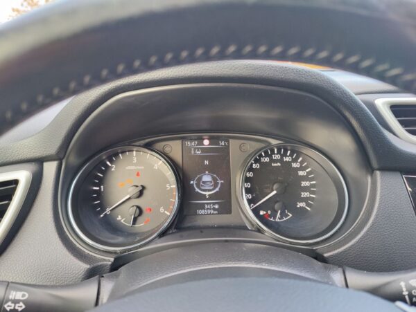 9 Nissan Qashqai