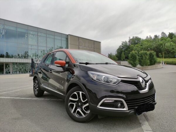 9 Renault Clio